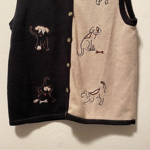 Christopher & Banks Vest Women’s Size M Animals Novelty Button Down Sweater - Picture 3 of 14